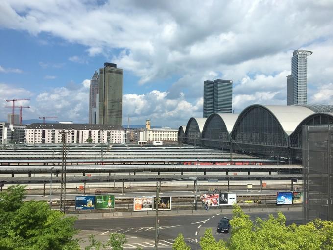 Toyoko Inn Frankfurt Am Main Hauptbahnhof Exteriör bild